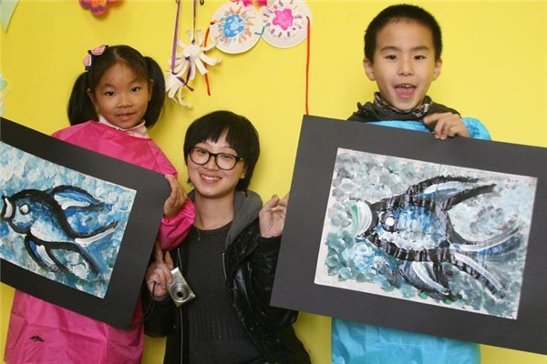 七彩星空少儿美术